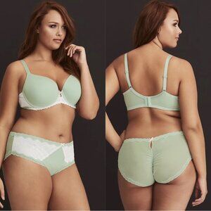 Torrid | T-Shirt Lightly Lined Smooth Straight Back Bra "Harbor Gray" | Size 40C